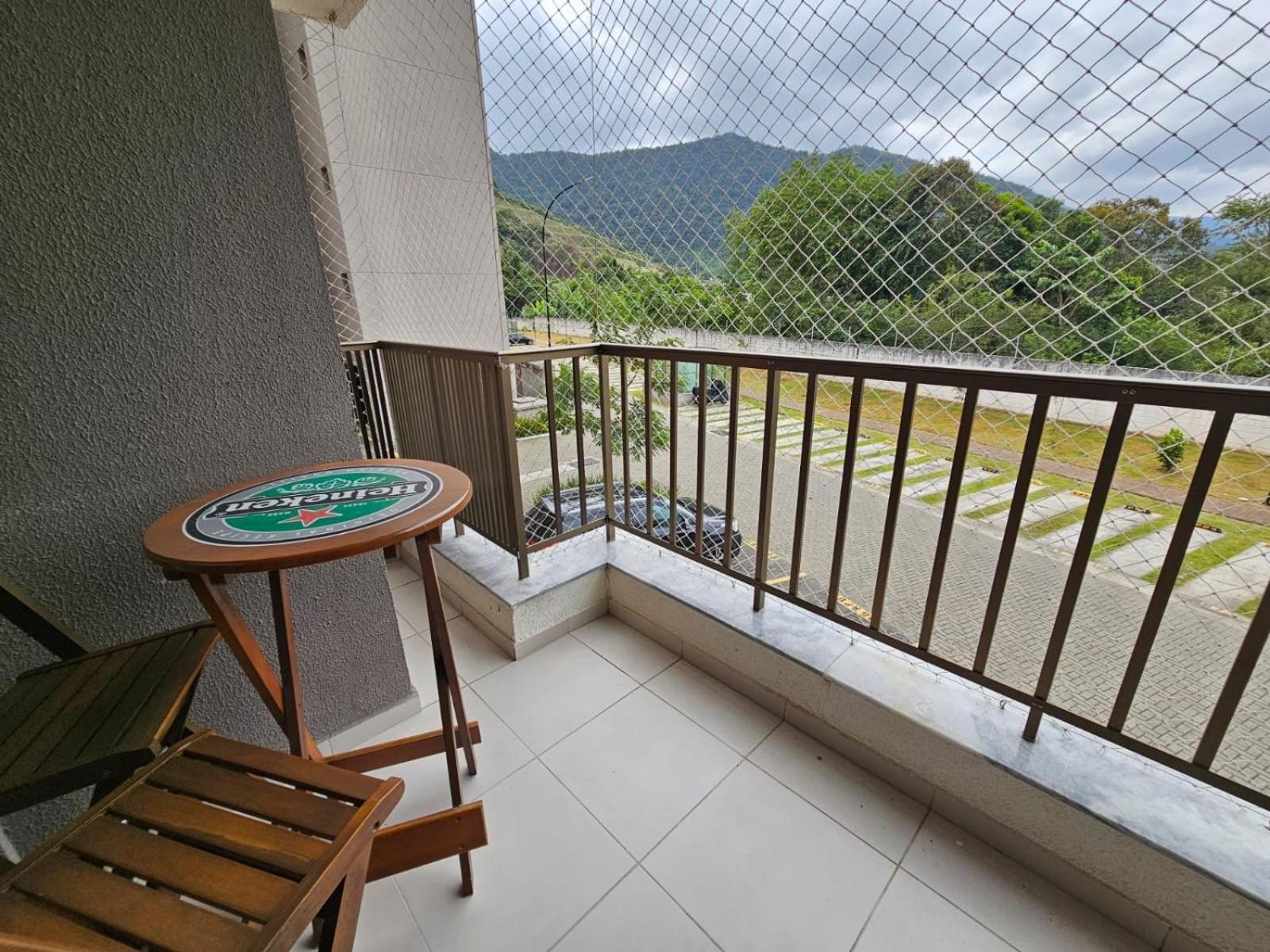 Apartamento Caragua Sol E Mar, Piscina E Lazer Completo *